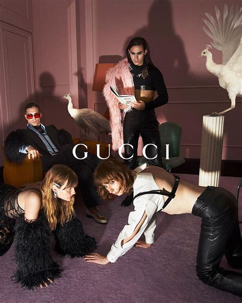 ferragni gucci maneskin|Måneskin Poses in GUCCI Aria Fall Winter 2021 Collection.